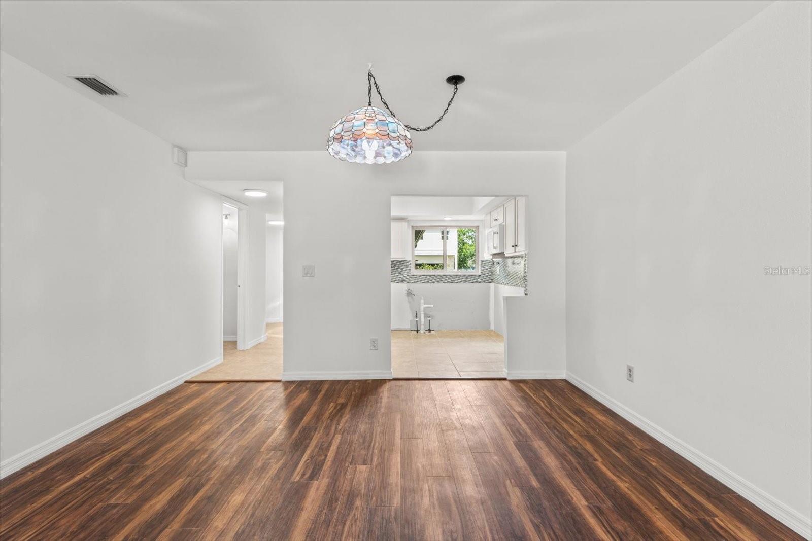 RIVERHAVEN VILLAGE - Residential