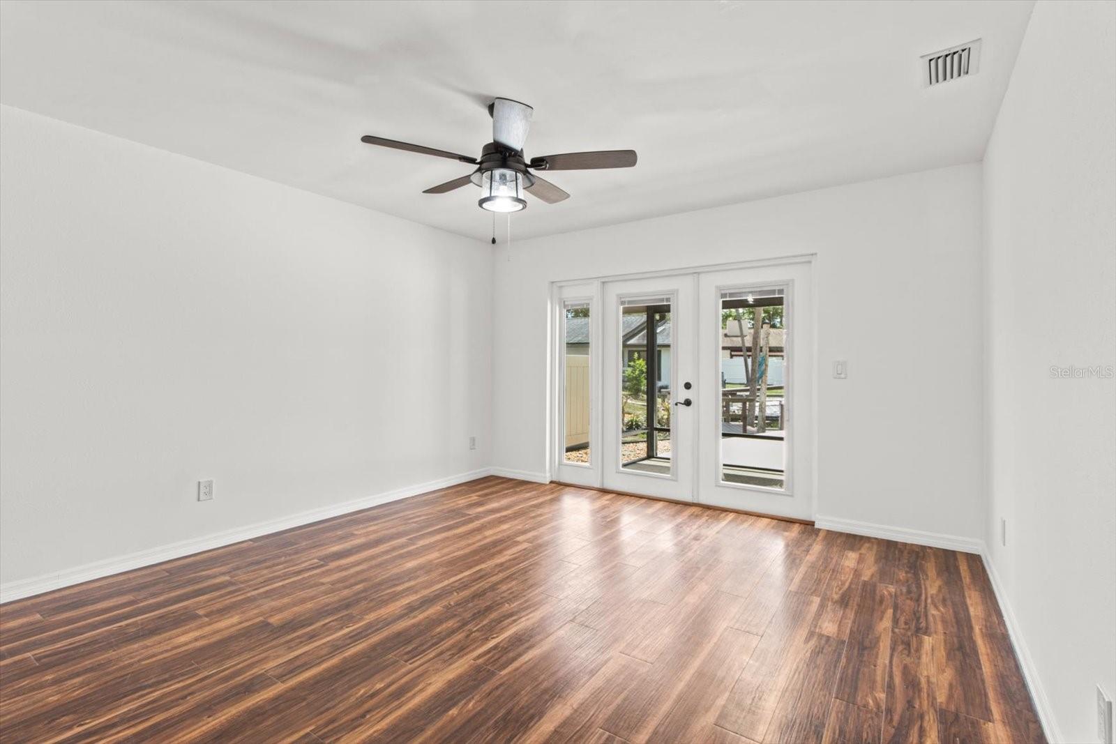 RIVERHAVEN VILLAGE - Residential