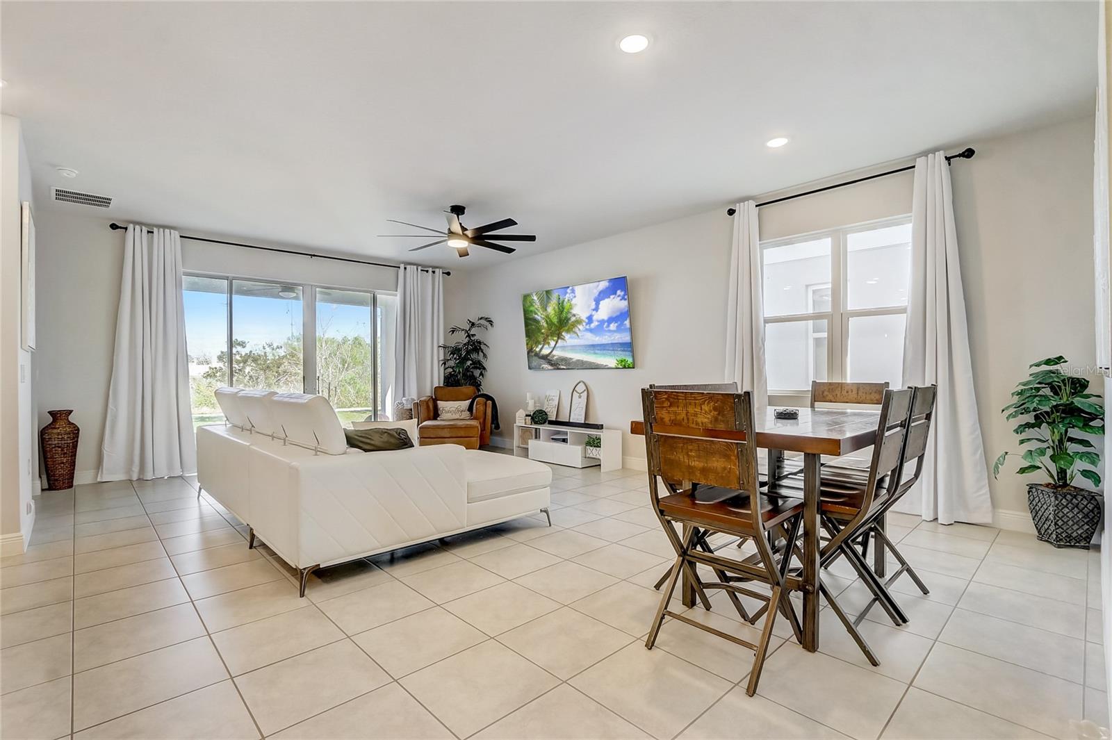 EDEN HILLS - Residential