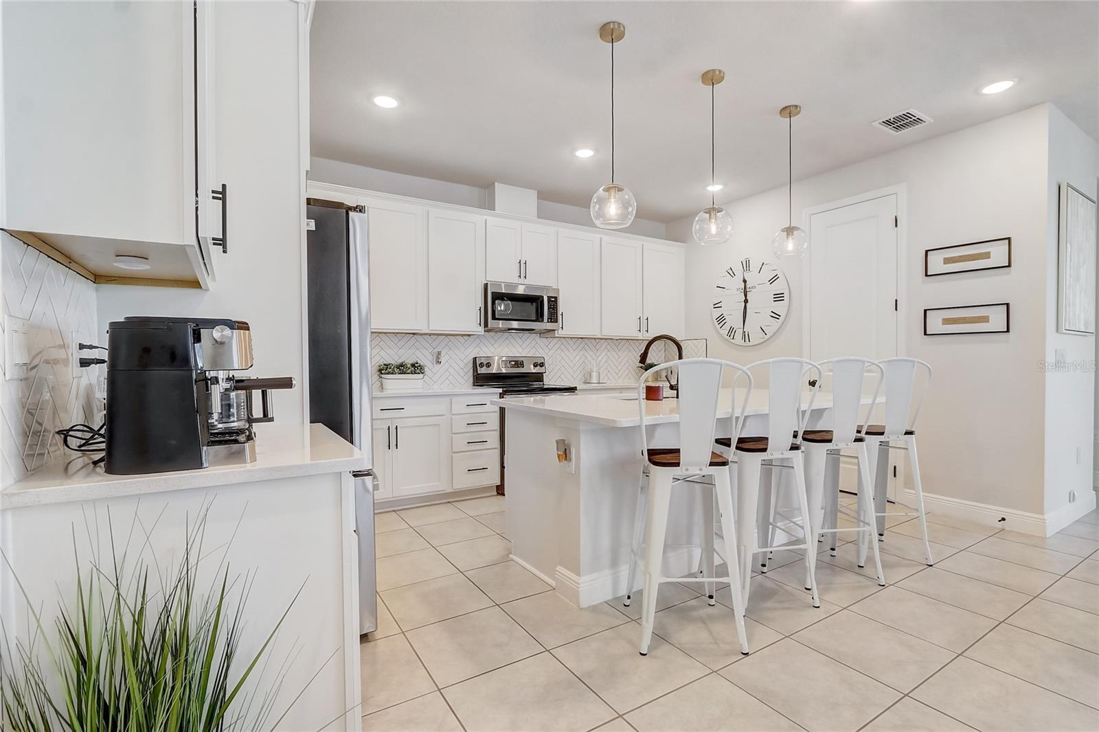 EDEN HILLS - Residential