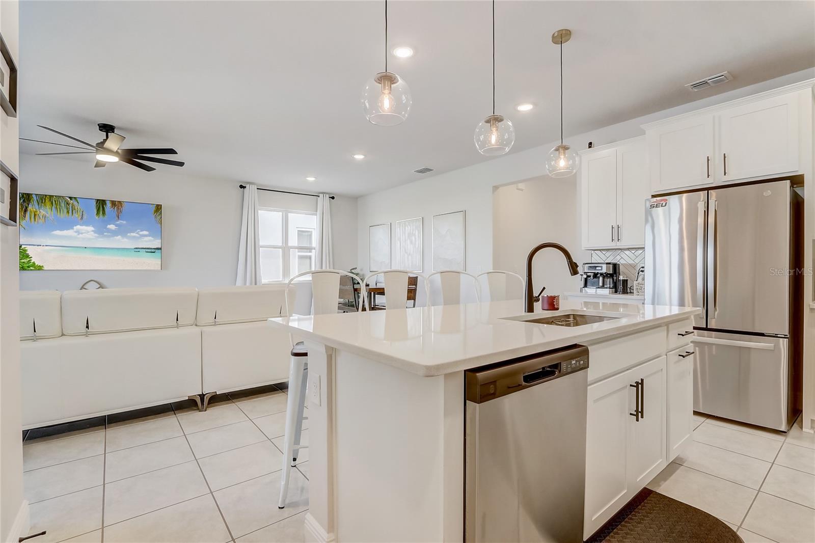 EDEN HILLS - Residential