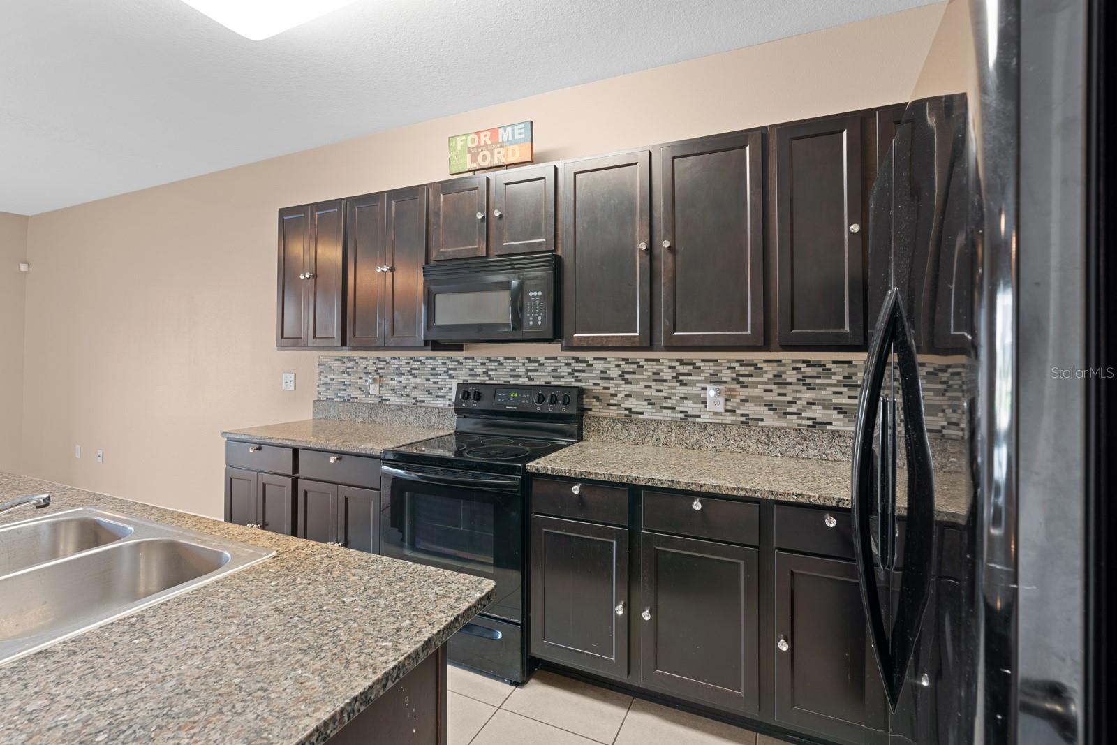 EAGLE PALM PH 4B - Residential