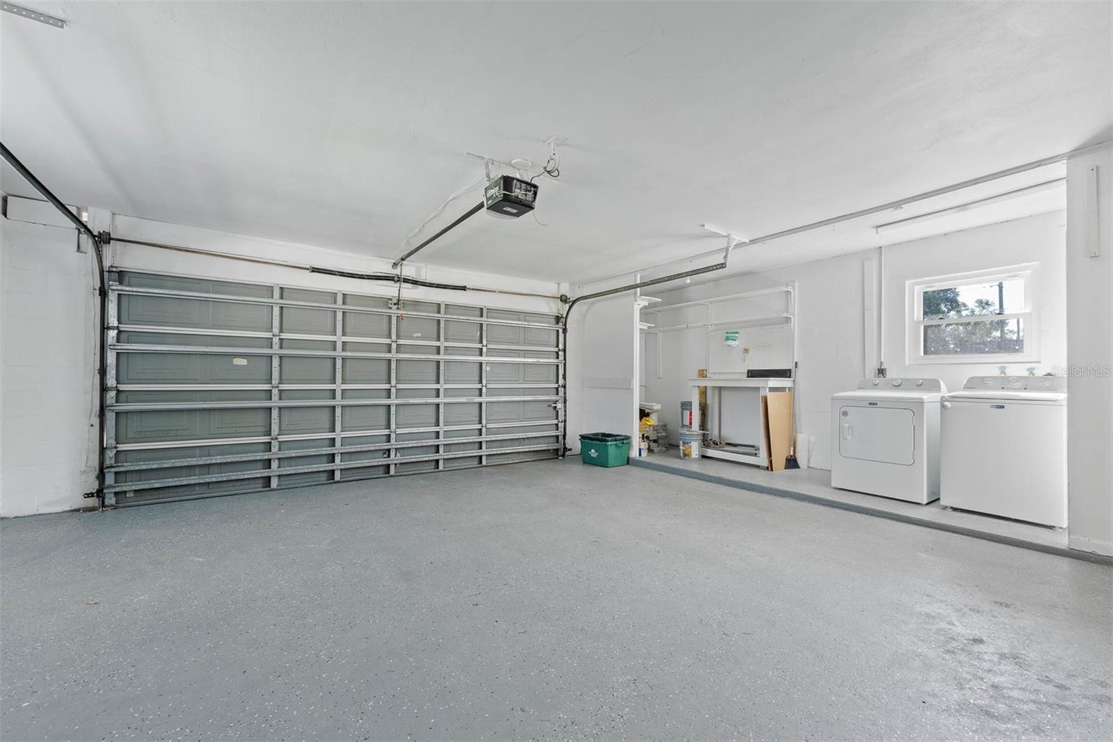 OAKLAND SHORES 3RD ADD REP - Residential Lease