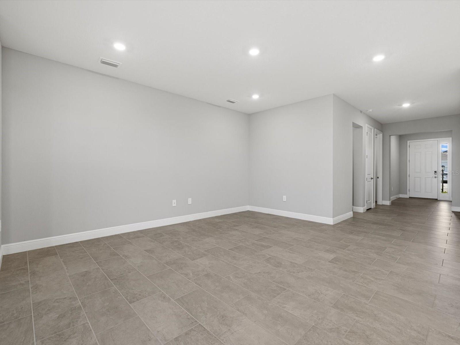 STAR FARMS PH I-IV - Residential Lease