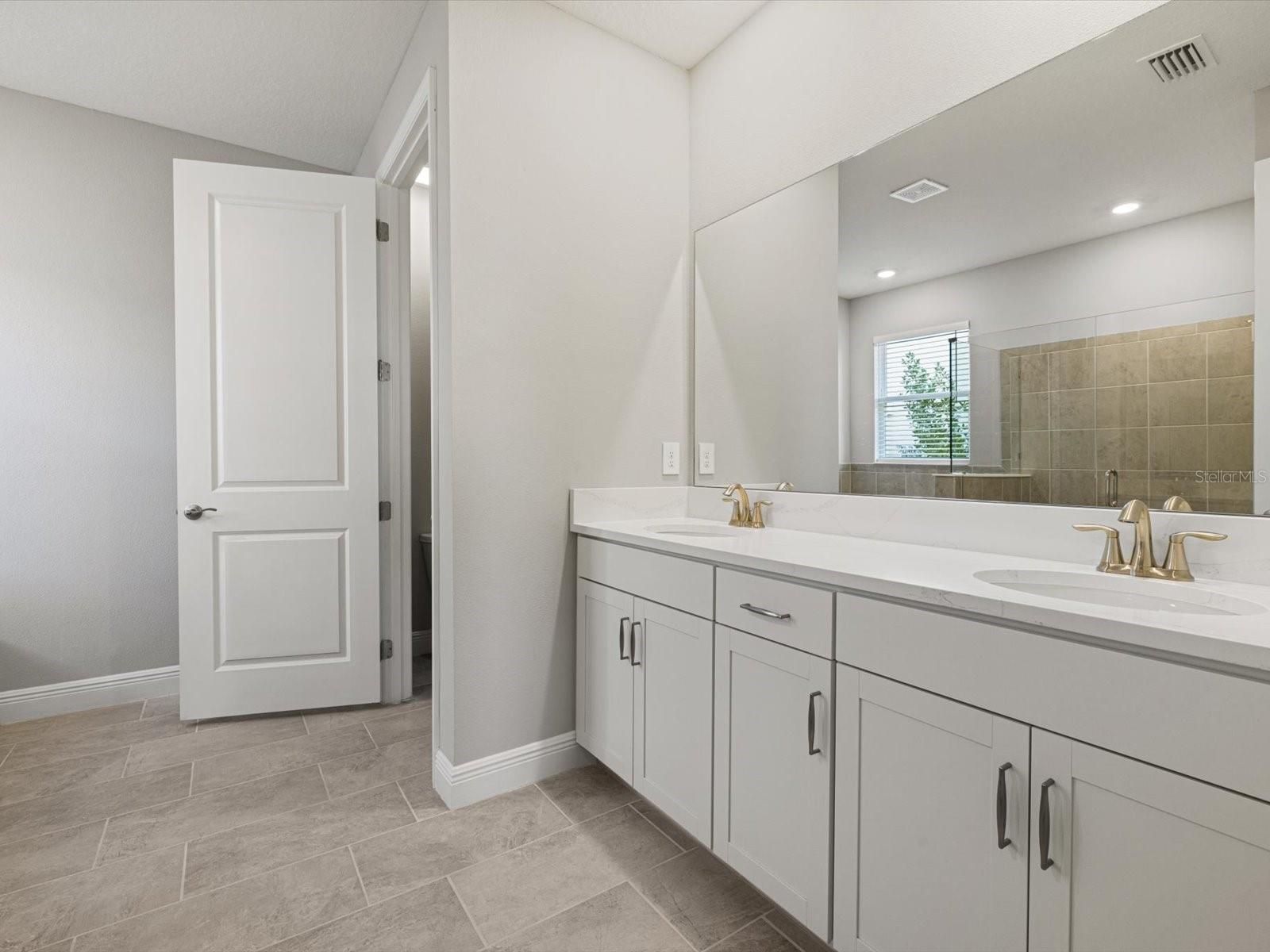 STAR FARMS PH I-IV - Residential Lease