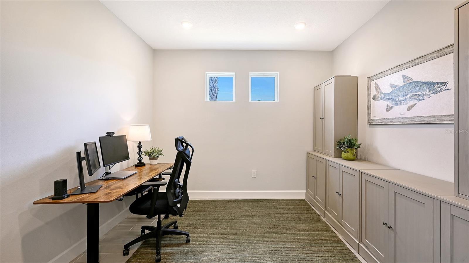 AZARIO ESPLANADE PH V - Residential