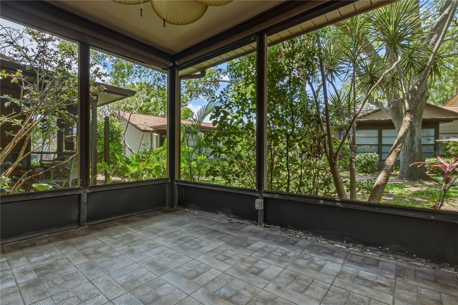 BRAEMOOR LAKE VILLAS - Residential