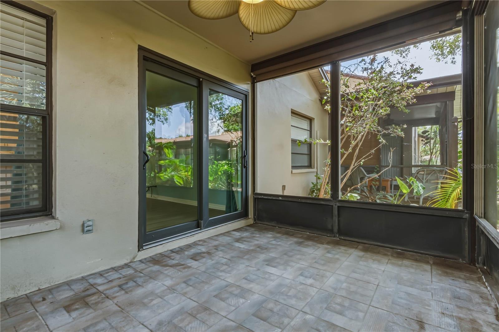 BRAEMOOR LAKE VILLAS - Residential