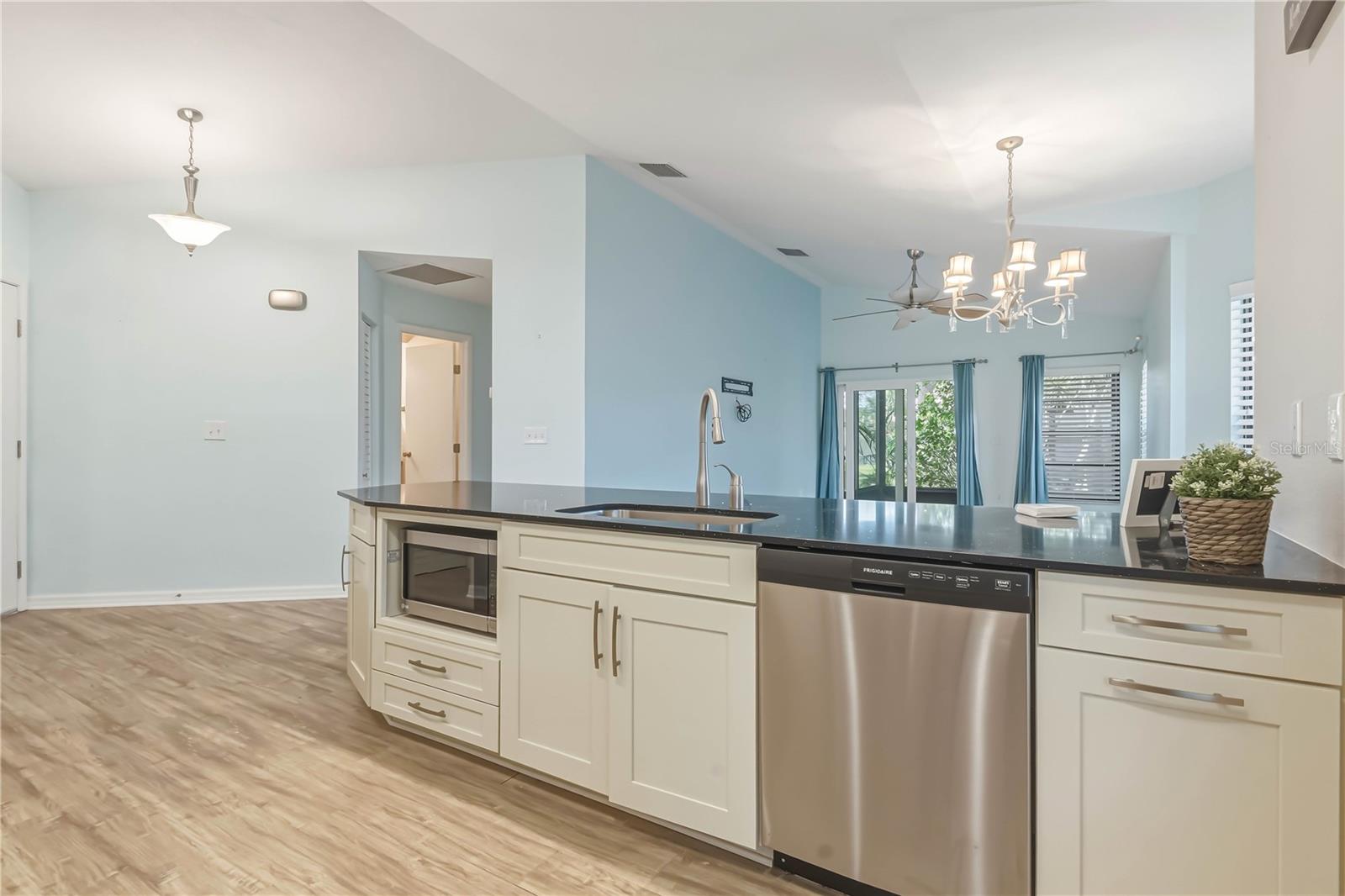 BRAEMOOR LAKE VILLAS - Residential