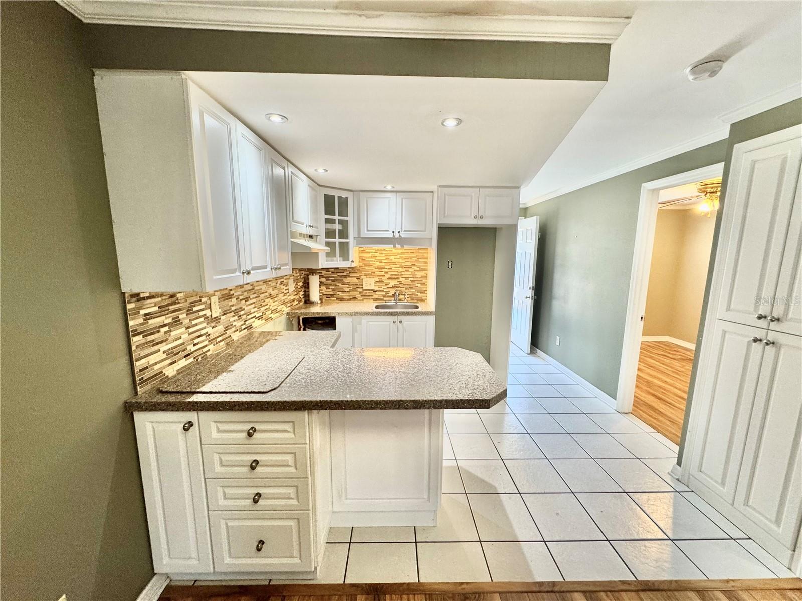 VACATION VILLAGE CONDO - Residential