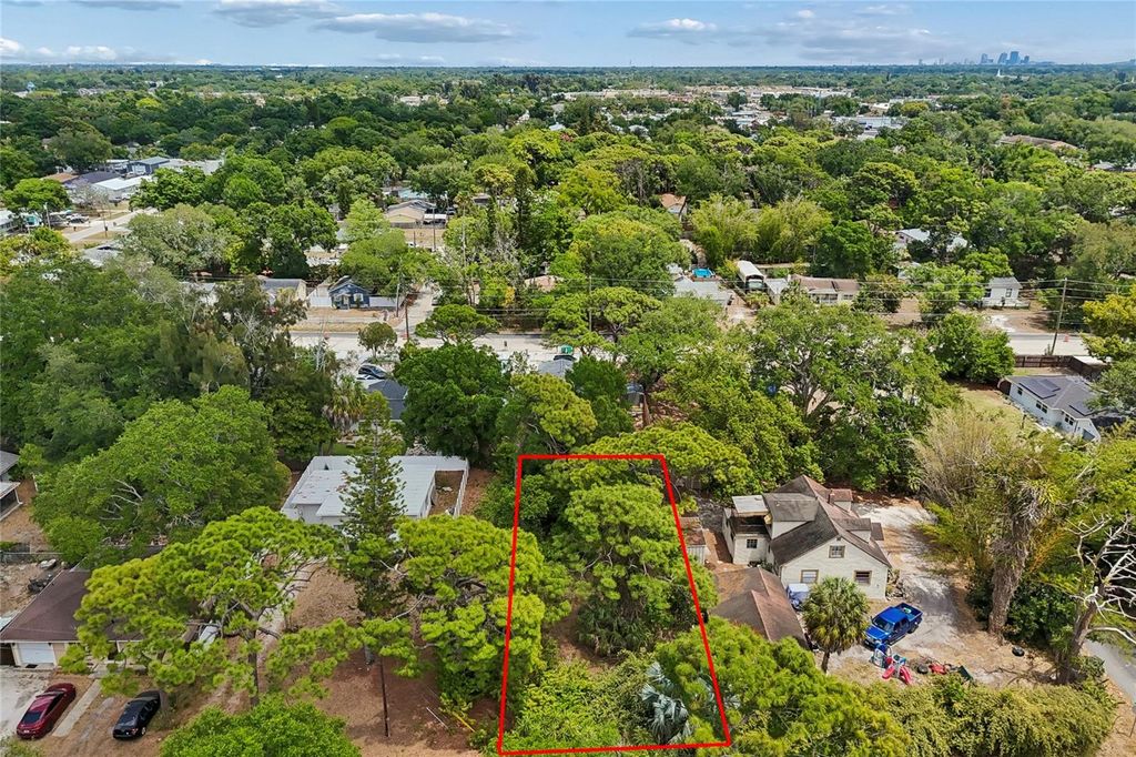 Photo of 71st Way N, St Petersburg, FL 33709 (MLS # TB8504713)