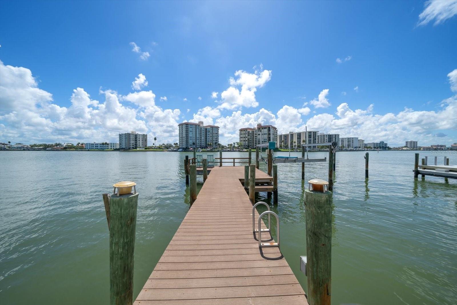 733 BAY ESPLANADE