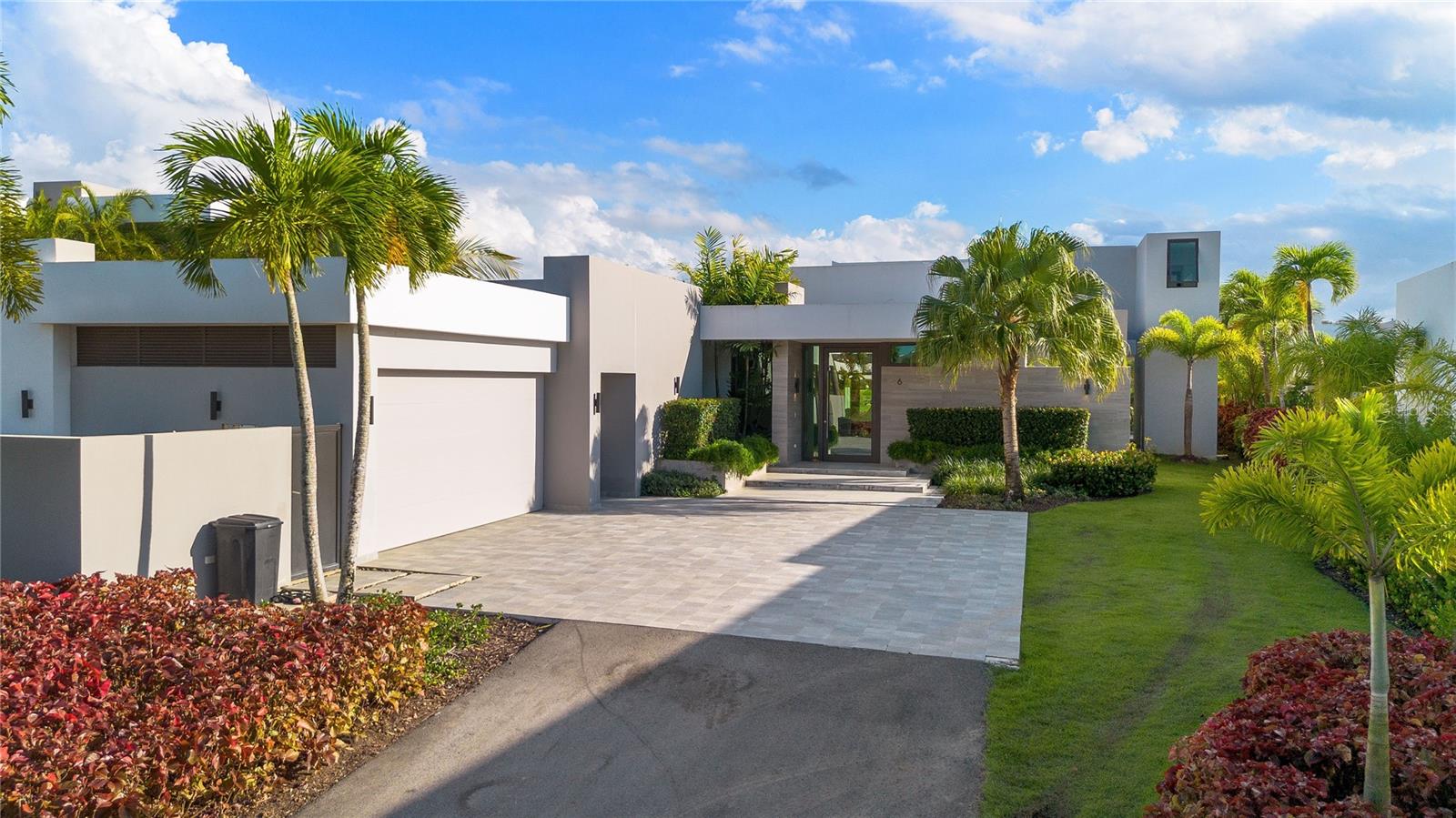 THE ISLES AT DORADO BEACH - Residential