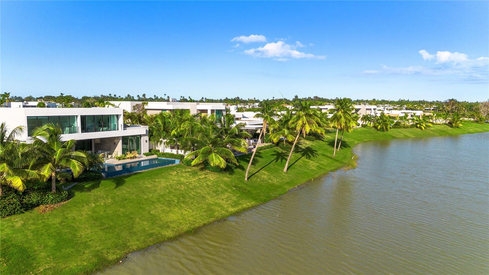 THE ISLES AT DORADO BEACH - Residential