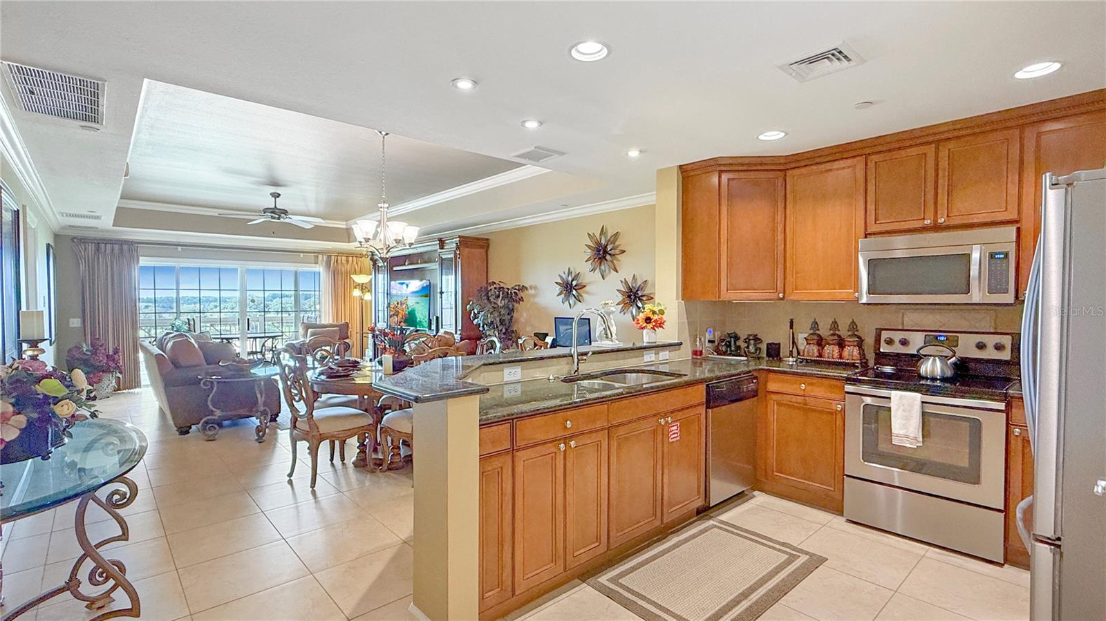 CENTRE COURT RIDGE CONDO PH 11 BLDG K - Residential