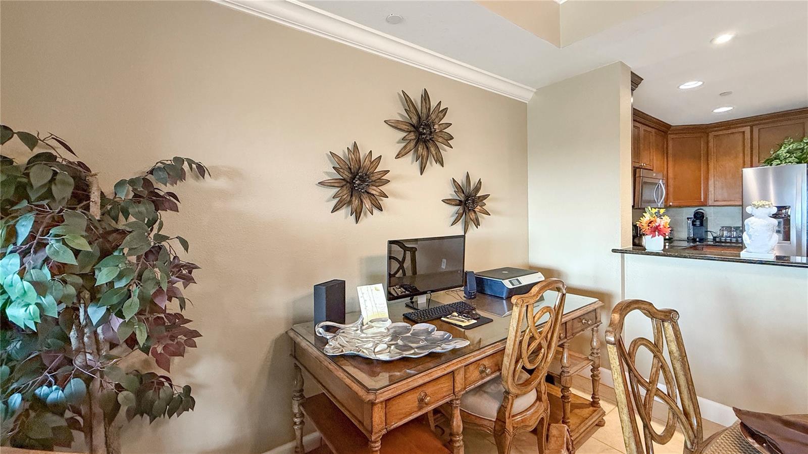 CENTRE COURT RIDGE CONDO PH 11 BLDG K - Residential