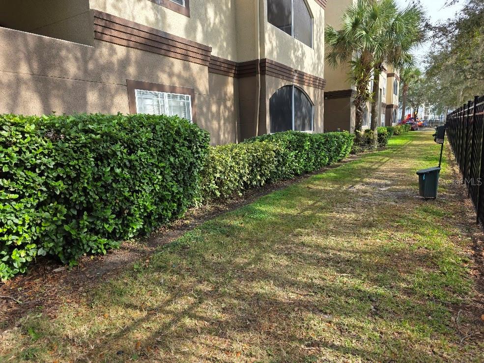 THE PROMENADE AT TAMPA PALMS A - Residential Lease