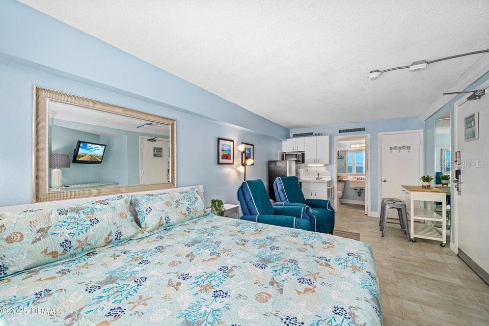 HAWAIIAN INN LC - Residential