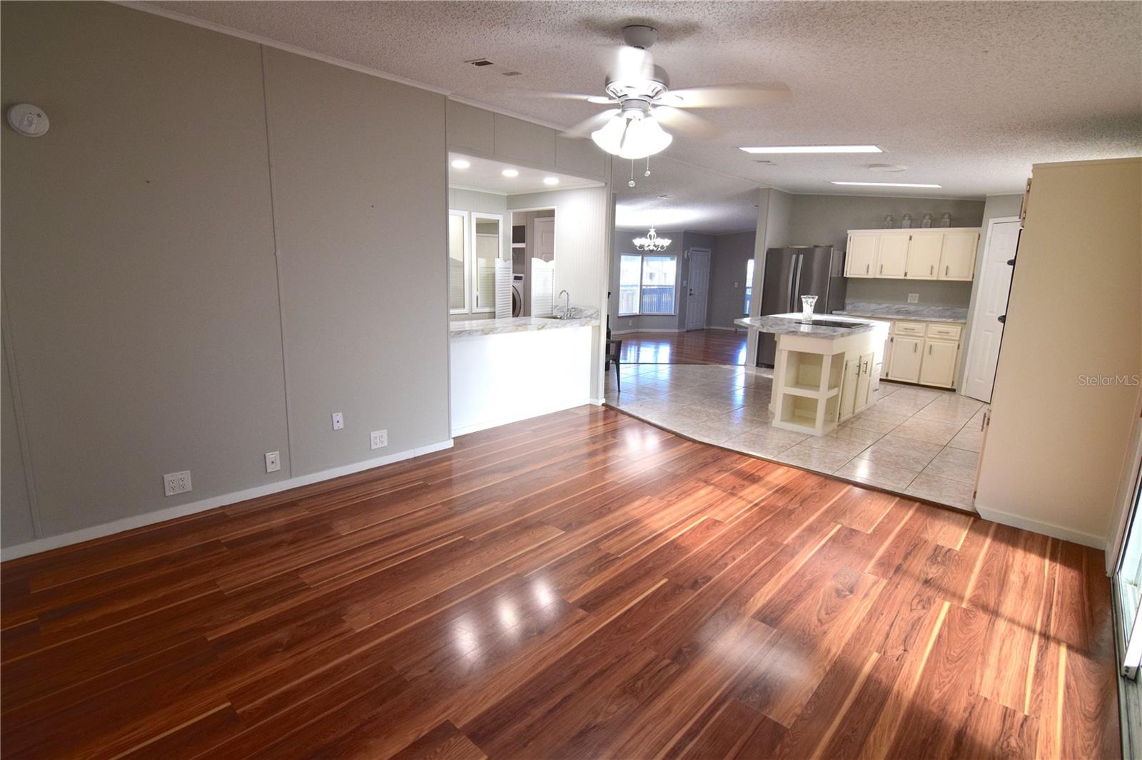 PALM VALLEY - Residential