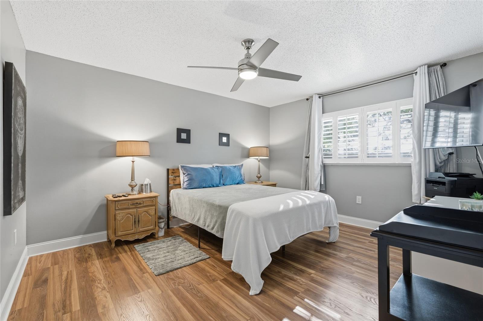 MISSION HILLS CONDO - Residential