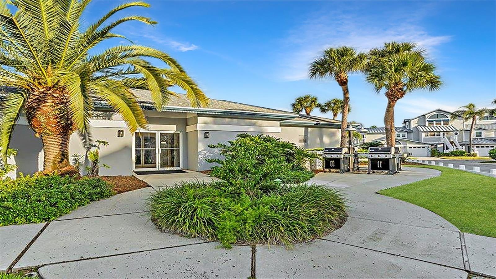 GULF & BAY CLUB BAYSIDE - Residential Lease