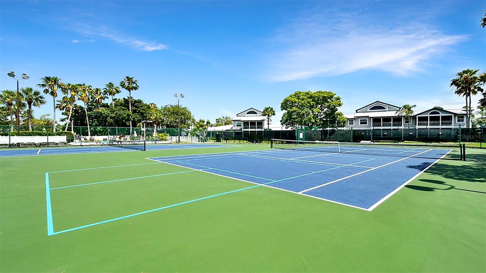 GULF & BAY CLUB BAYSIDE - Residential Lease