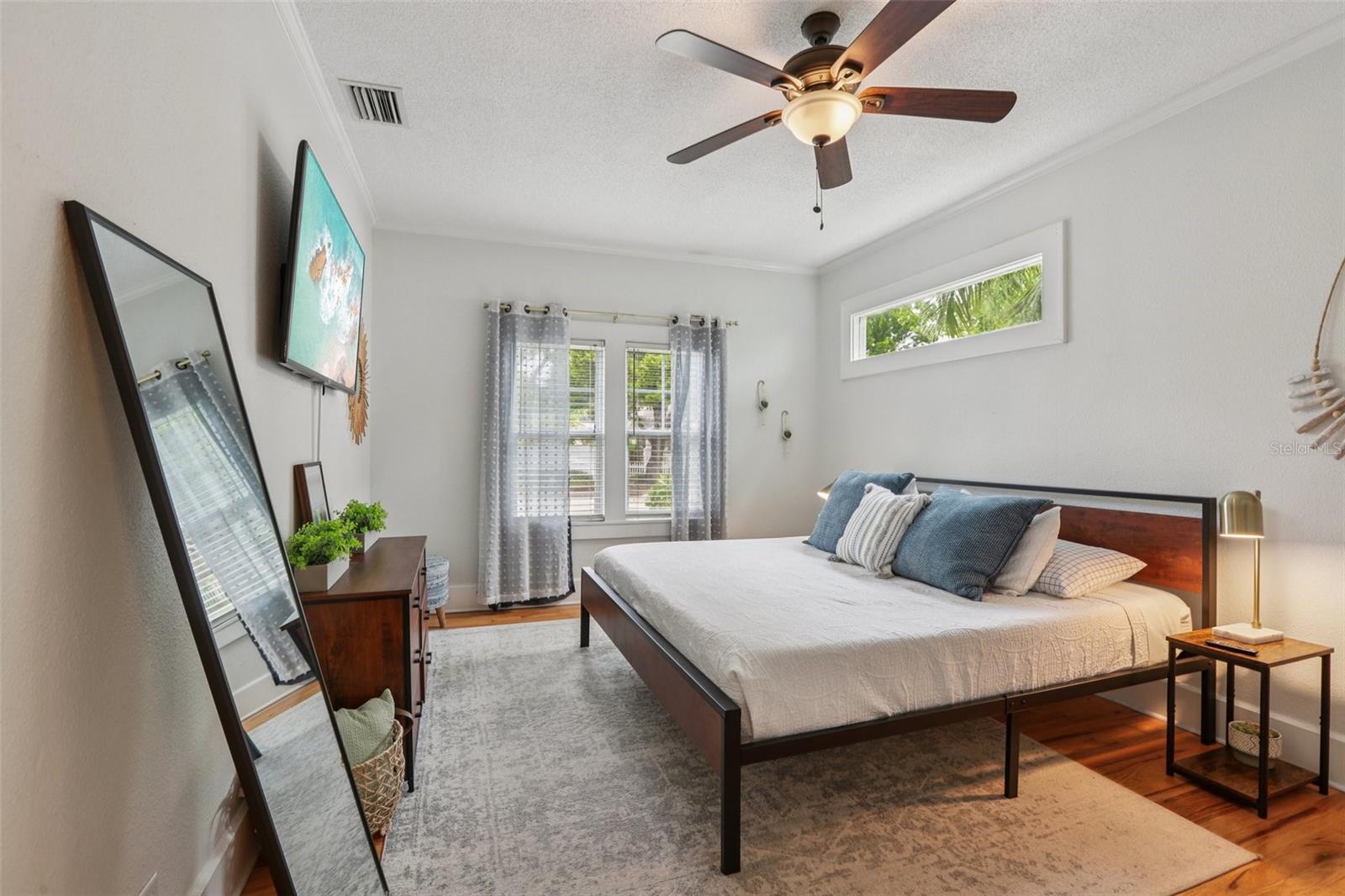 KENWOOD SUB - Residential