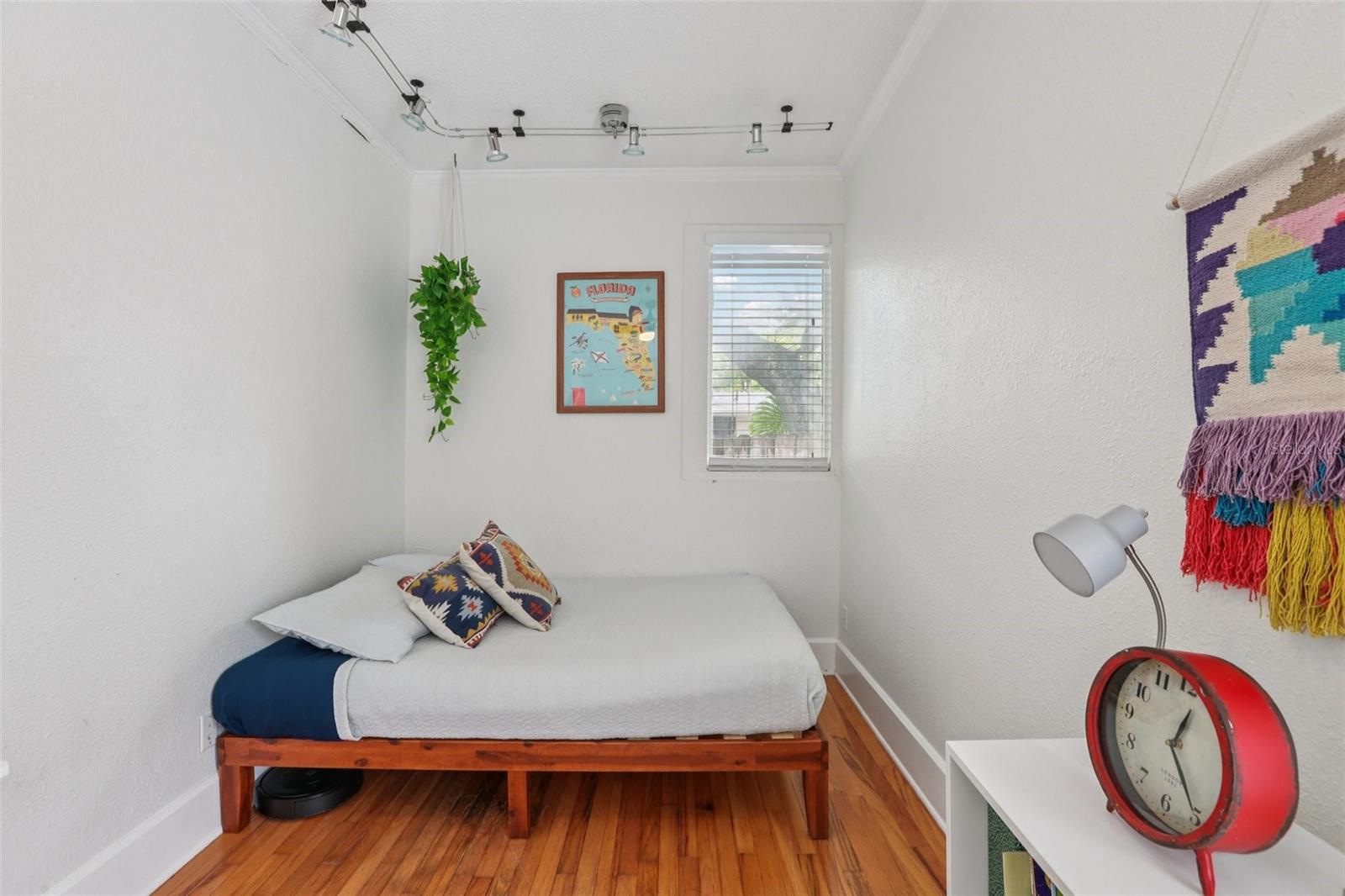 KENWOOD SUB - Residential