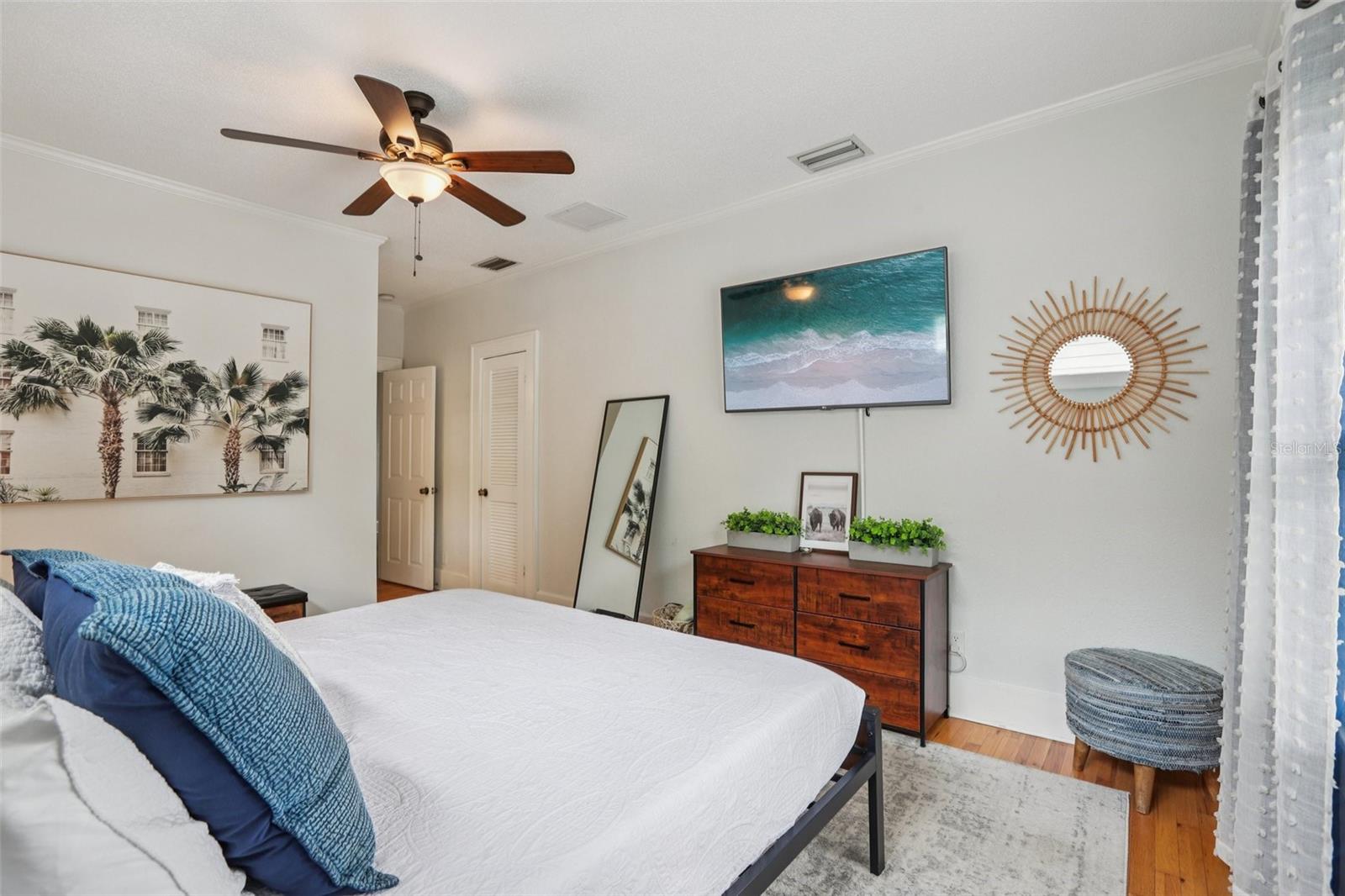 KENWOOD SUB - Residential