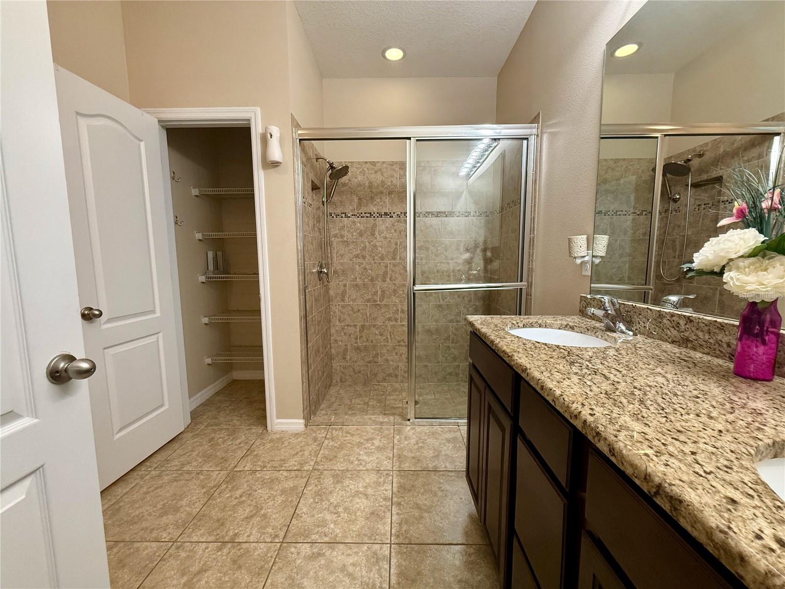 PROSPECT POINT - Residential