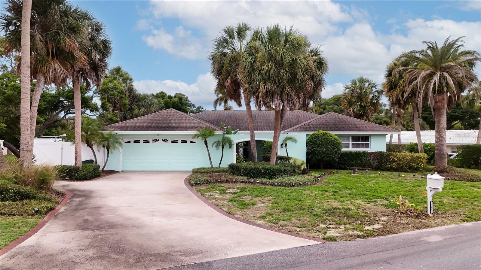 301 PALM DRIVE