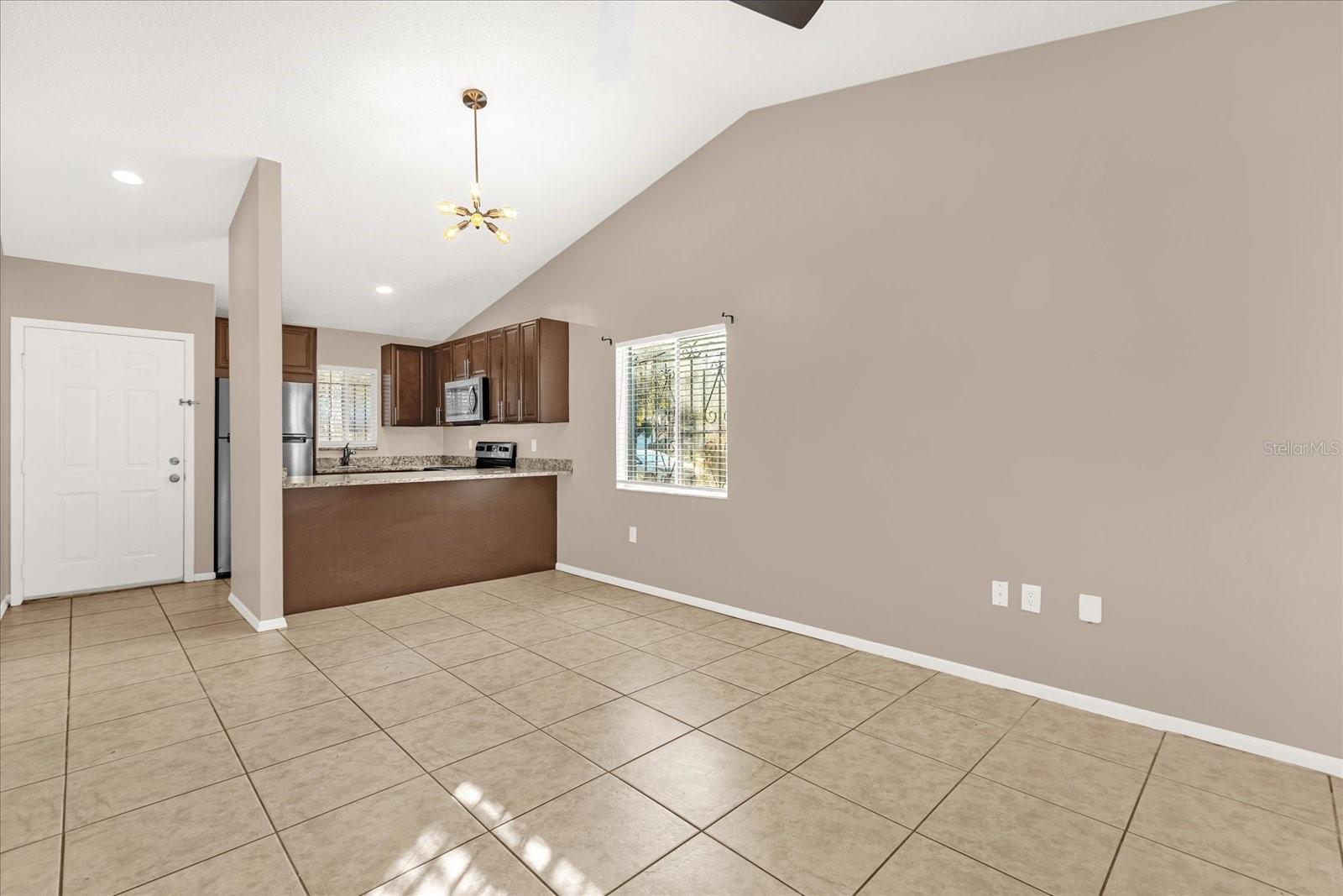 RIVER CREST - Residential