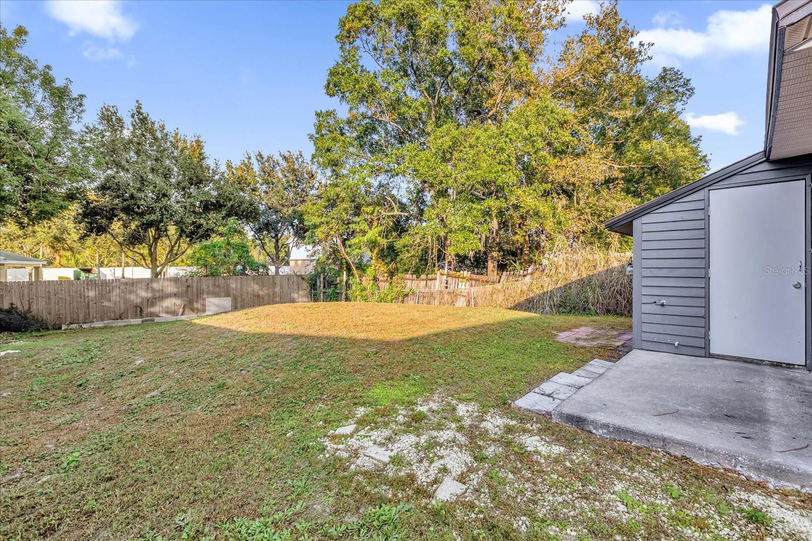 RIVER CREST - Residential