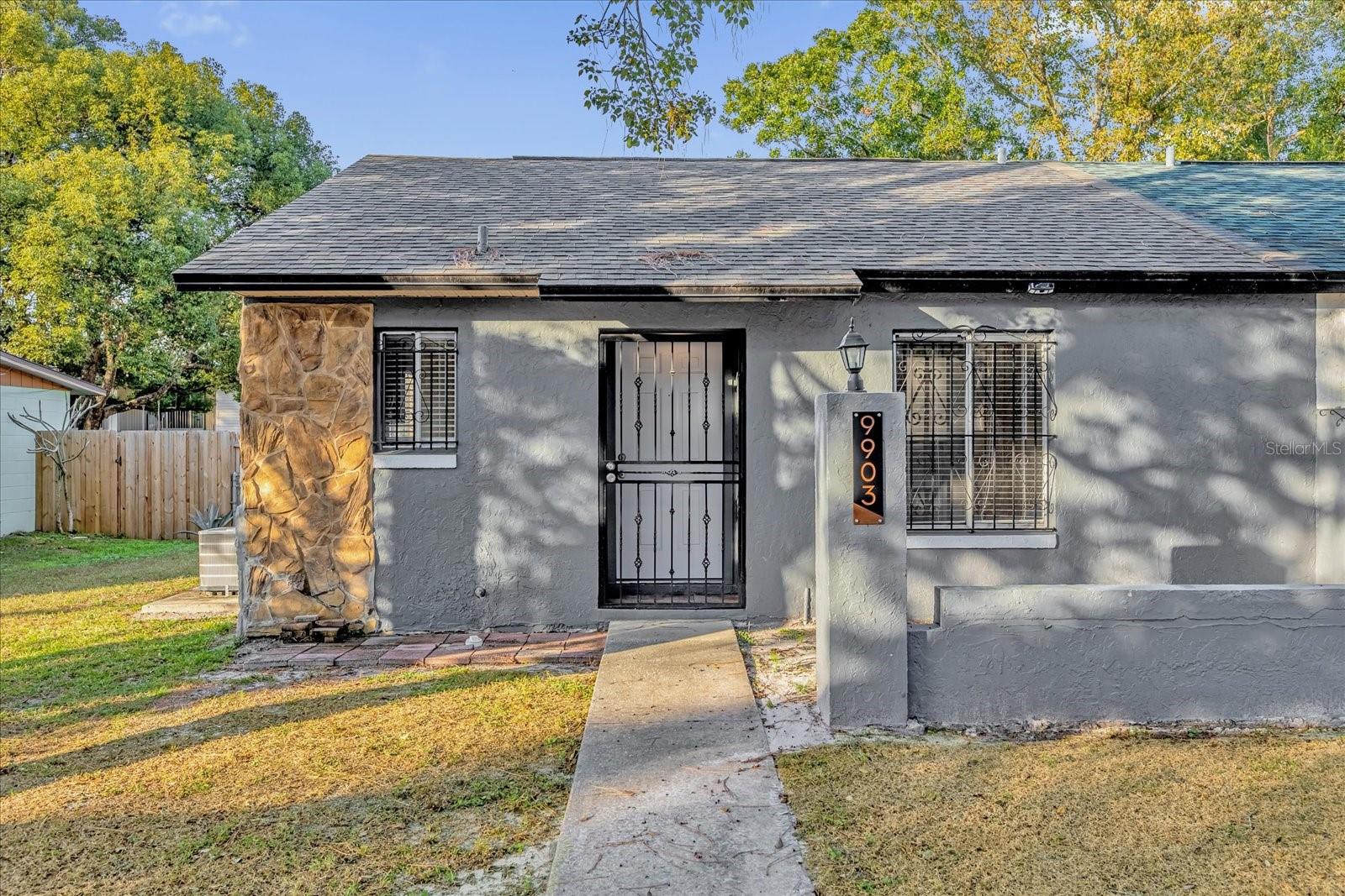 RIVER CREST - Residential