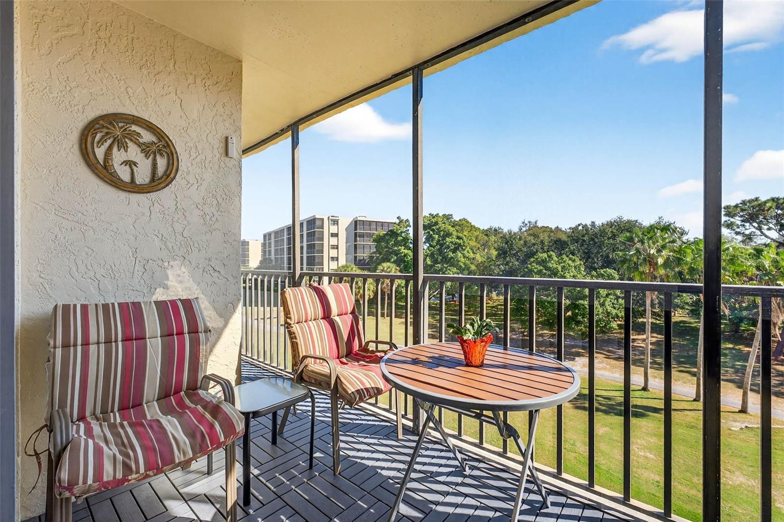 COVE CAY VILLAGE III - Residential