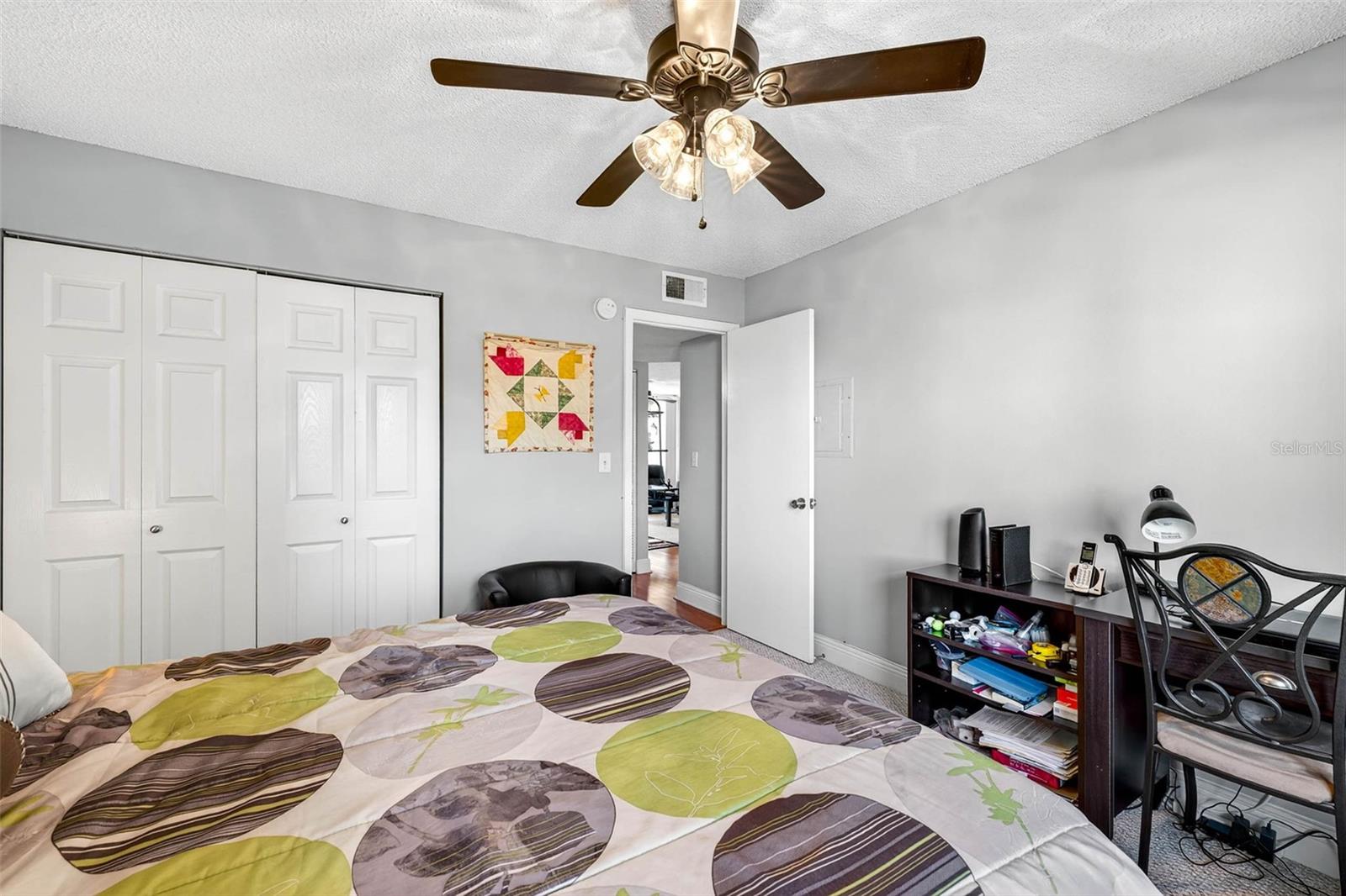 COVE CAY VILLAGE III - Residential