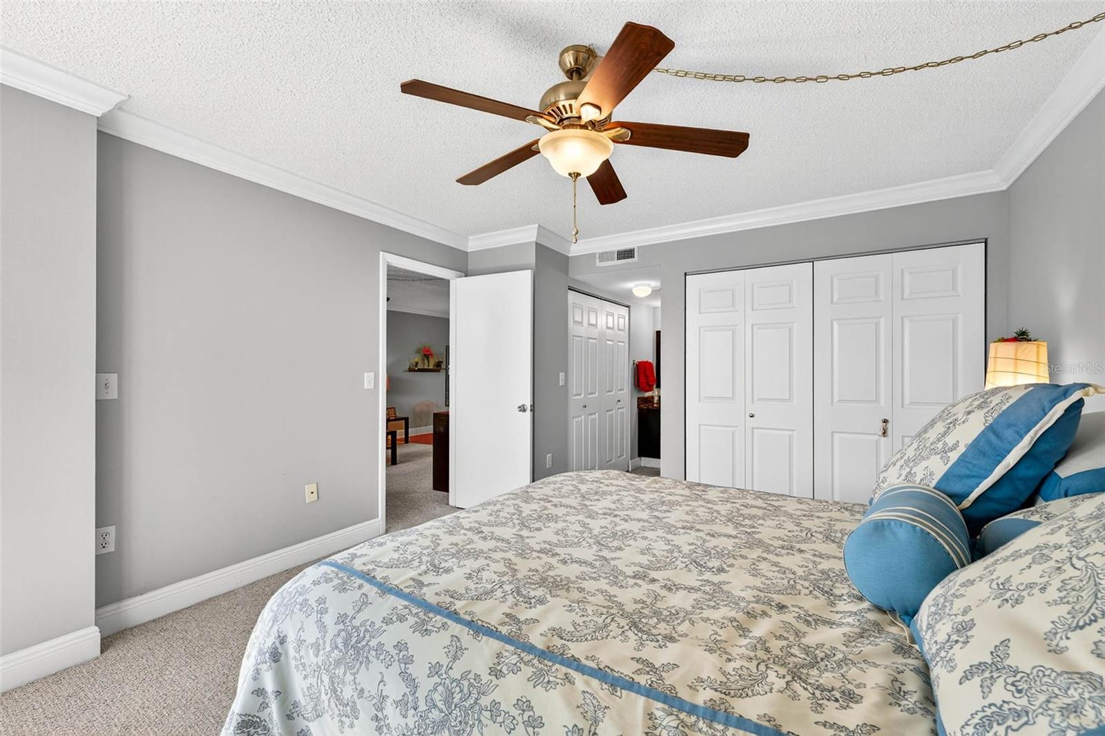 COVE CAY VILLAGE III - Residential