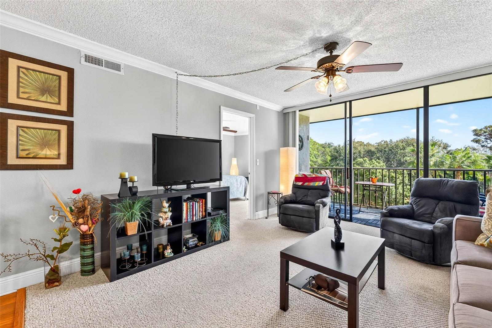 COVE CAY VILLAGE III - Residential