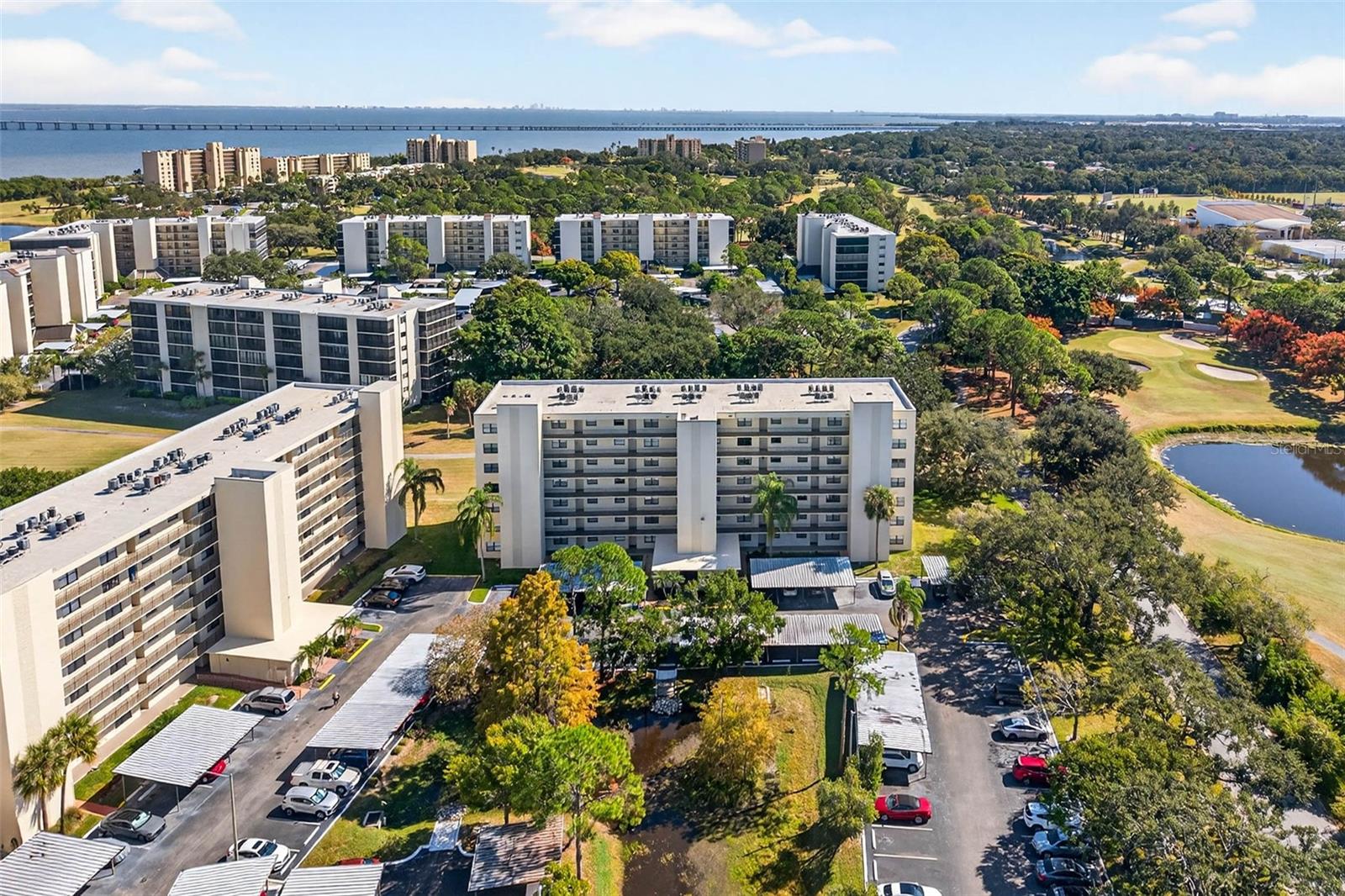 COVE CAY VILLAGE III - Residential