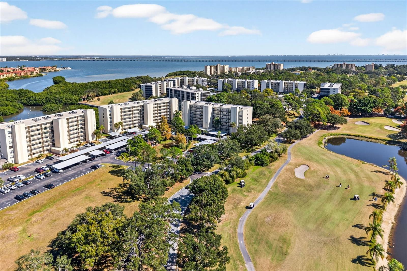 COVE CAY VILLAGE III - Residential