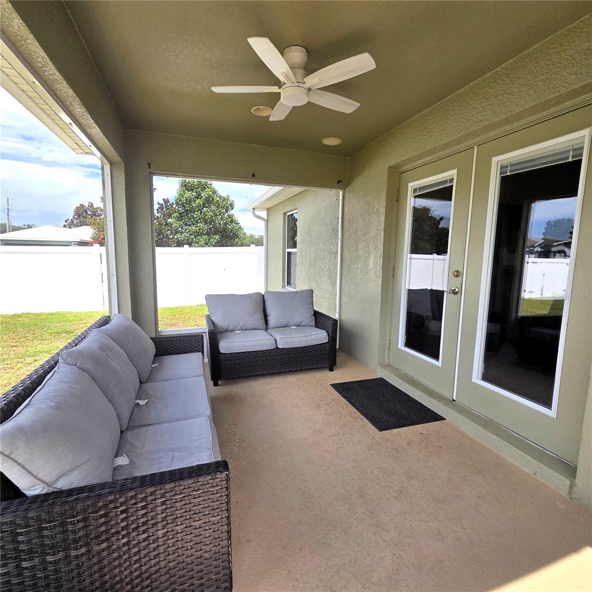 2269 COUNTRY MANOR STREET