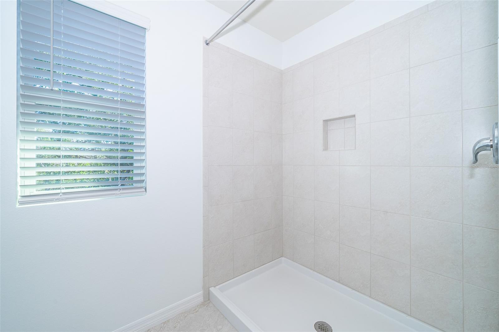 CYPRESS CAY PH 1 - Residential Lease