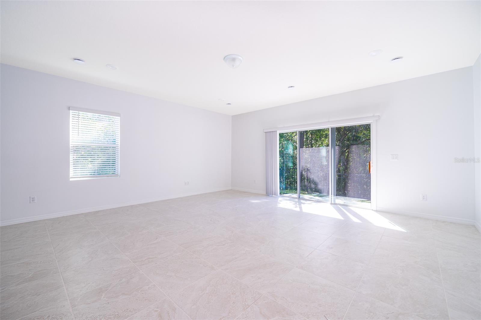 CYPRESS CAY PH 1 - Residential Lease