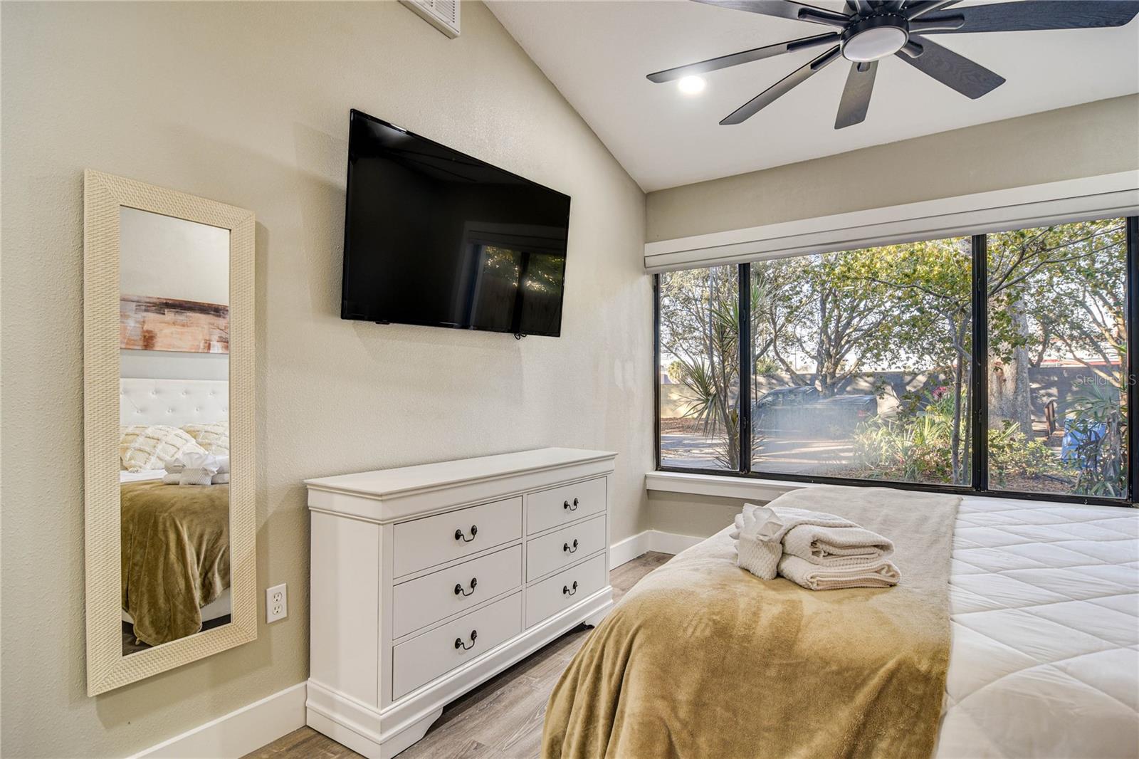 TYRONE PARK - Residential