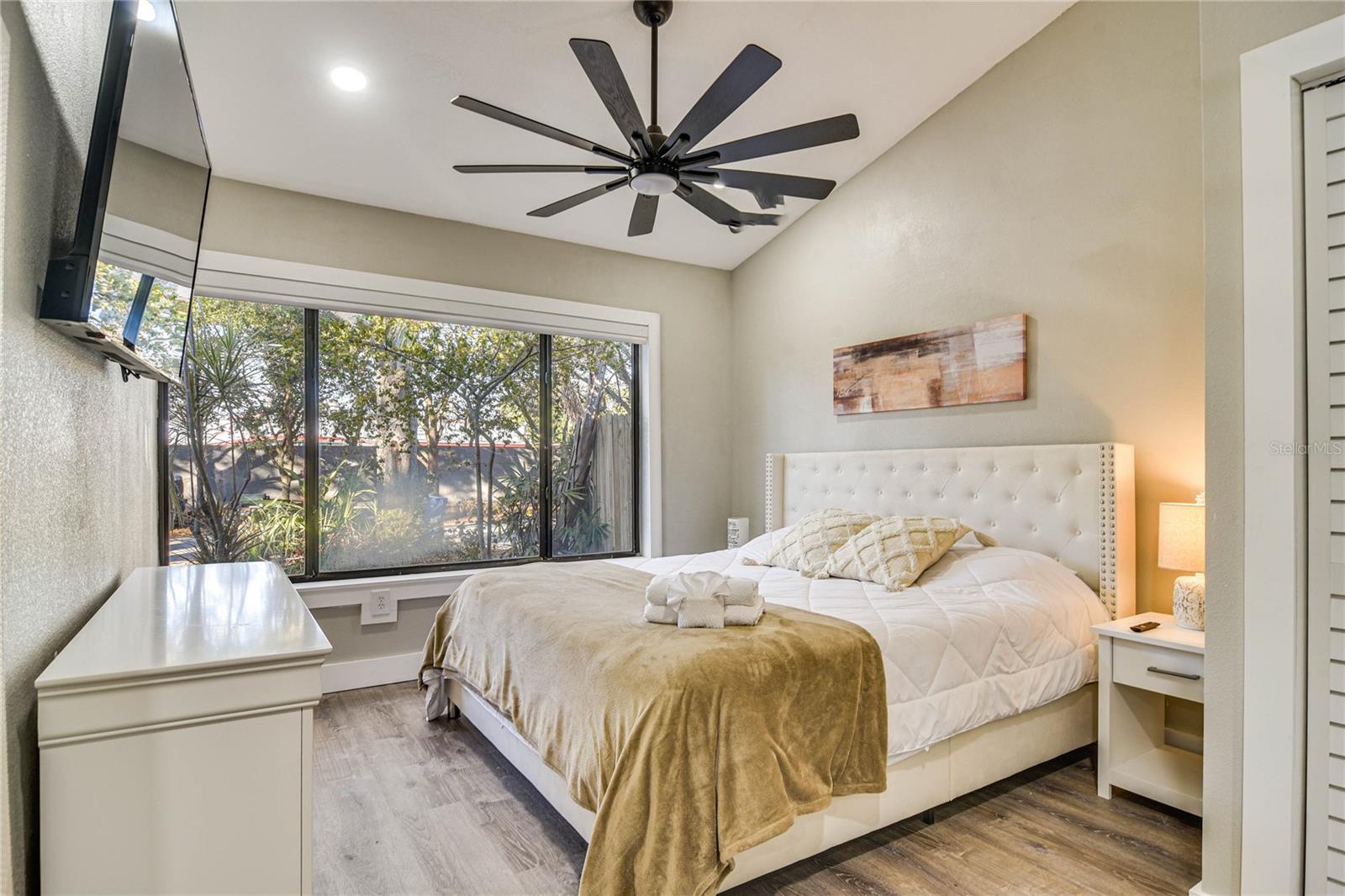 TYRONE PARK - Residential