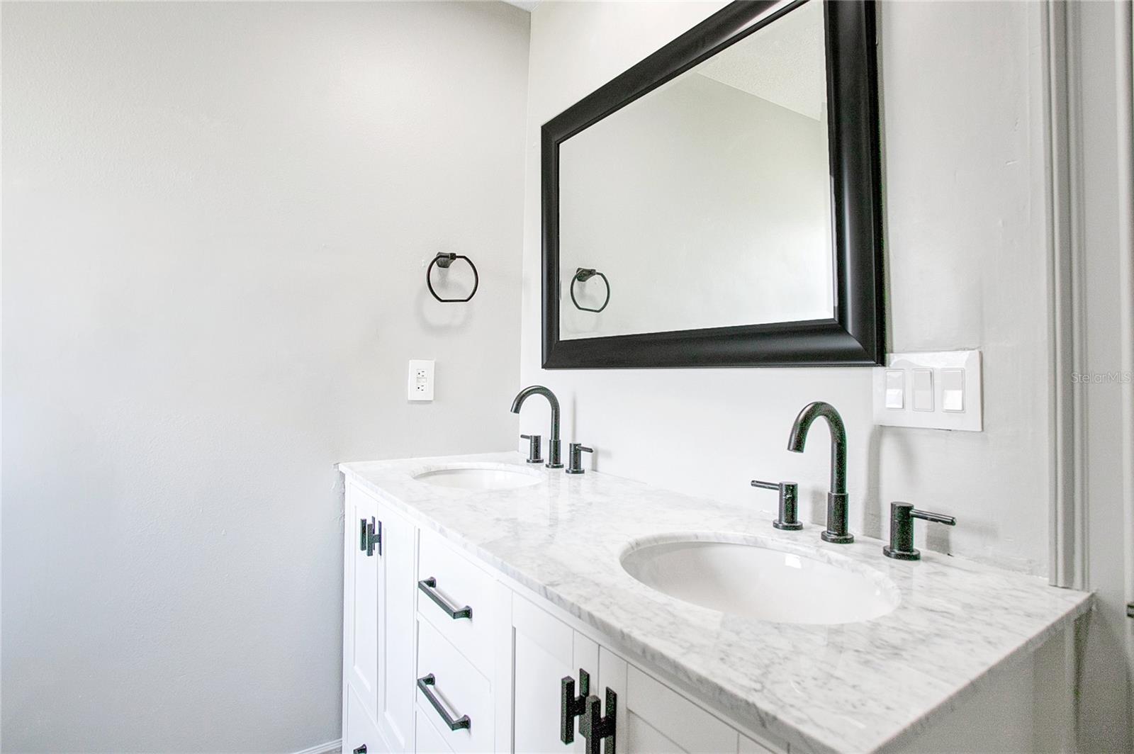 RUSKIN COLONY FARMS 1ST EXTENS - Residential