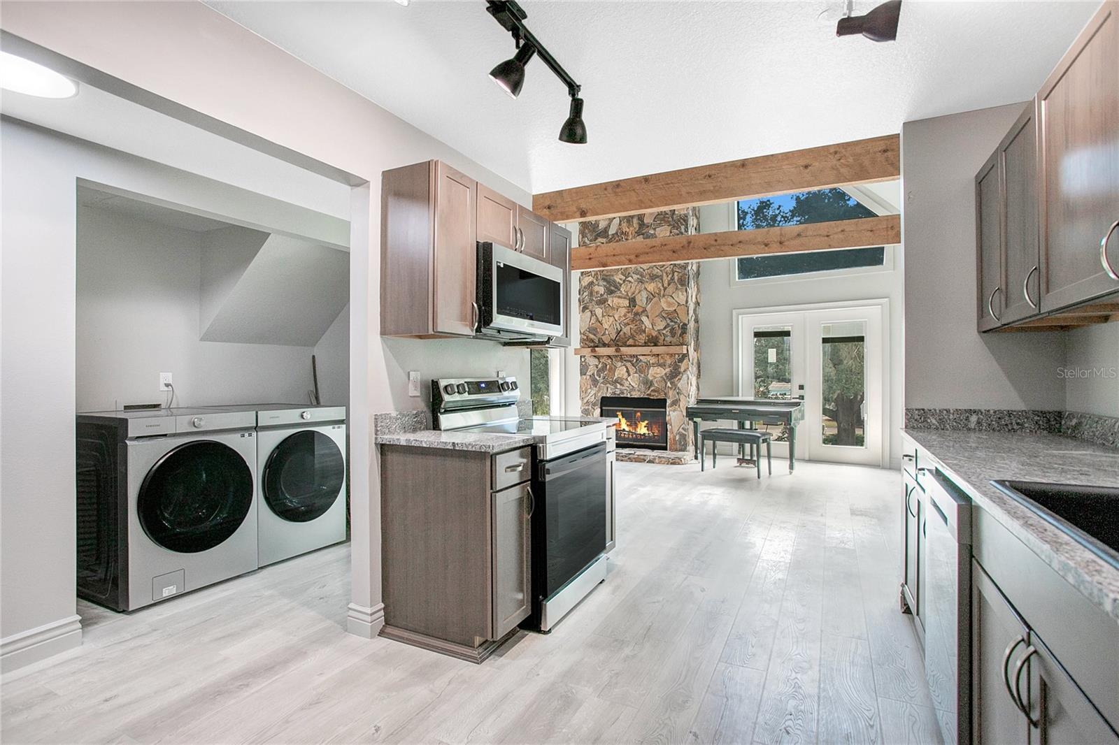 RUSKIN COLONY FARMS 1ST EXTENS - Residential