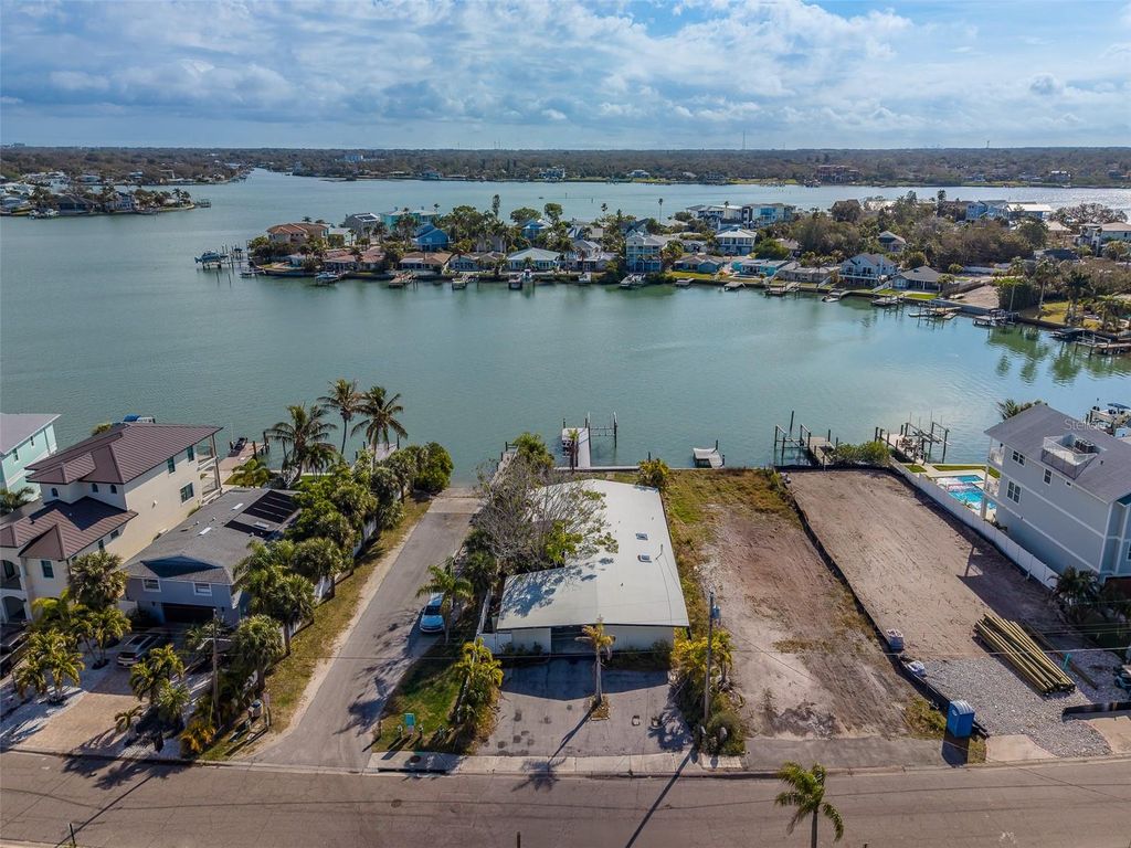 Photo of 1217 Bay Shore Boulevard, Indian Rocks Beach, FL 33785 (MLS # TB8486510)