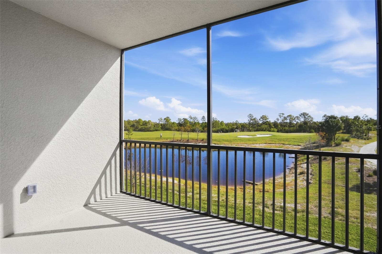 WELLEN PARK GOLF & COUNTRY CLUB - Residential