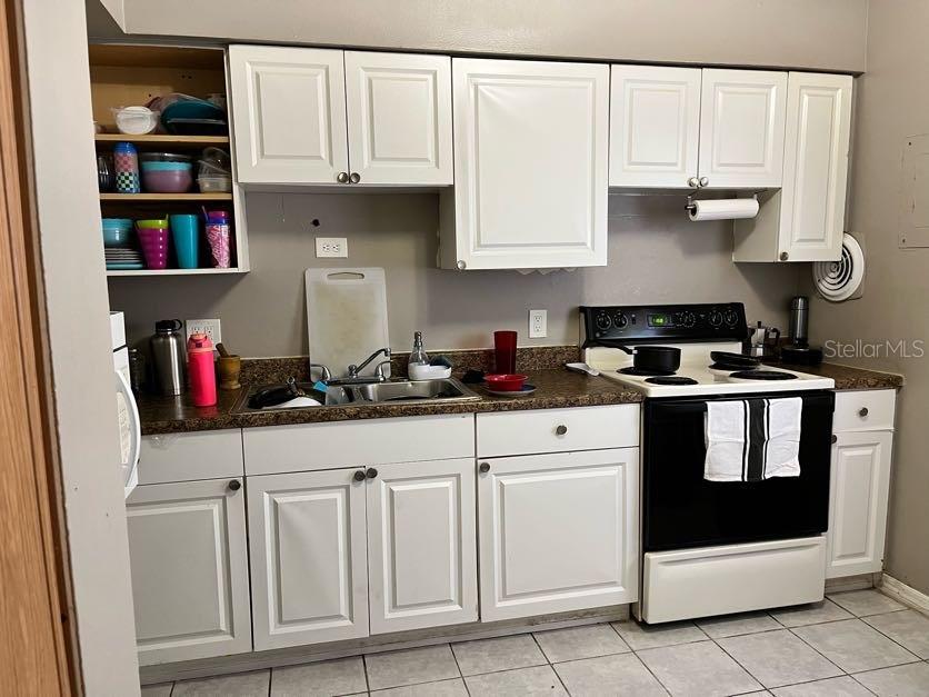 5885 DAHLIA DRIVE 31/116